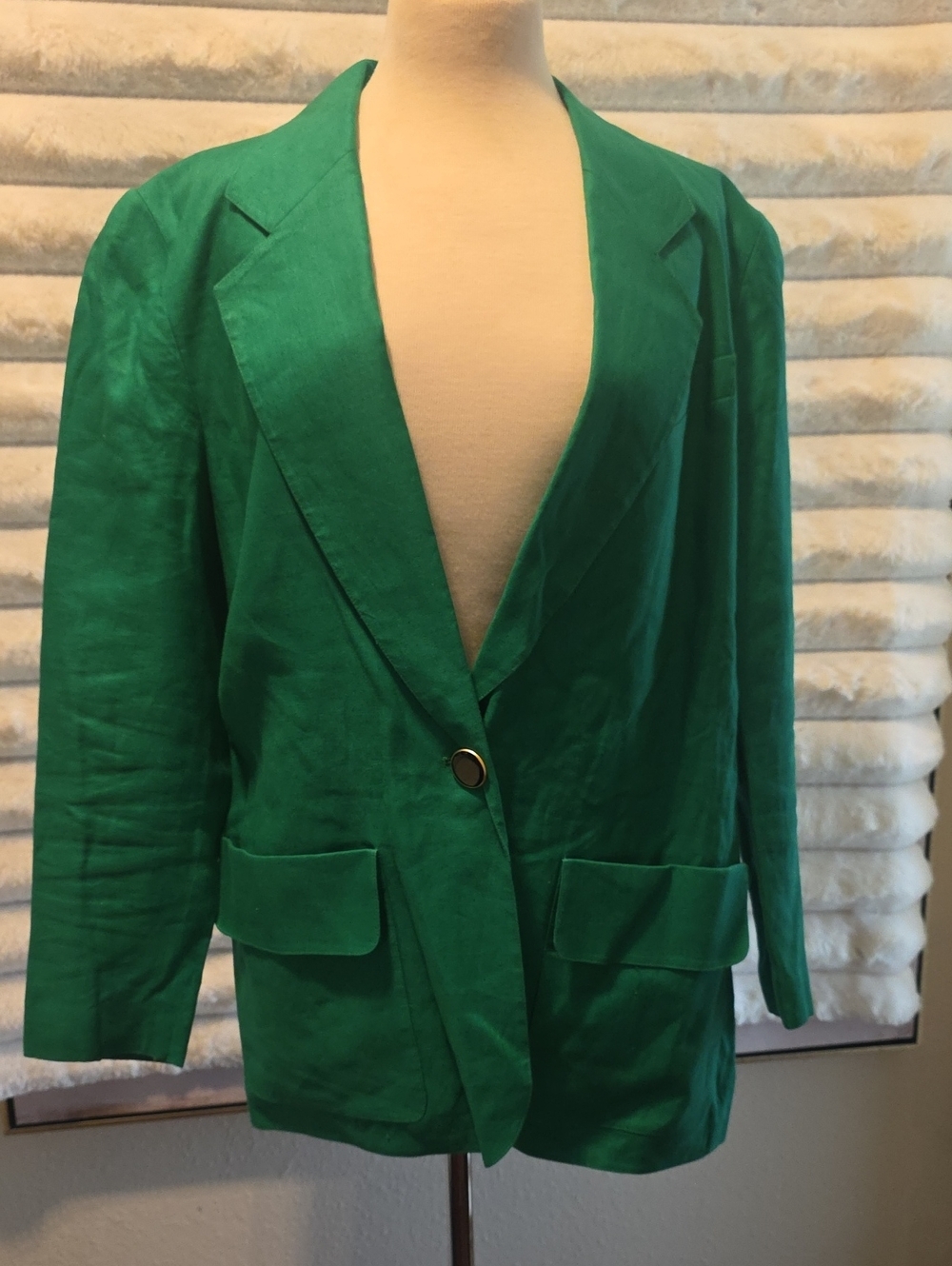 Louis Feraud Vibrant Green Single-Button Blazer